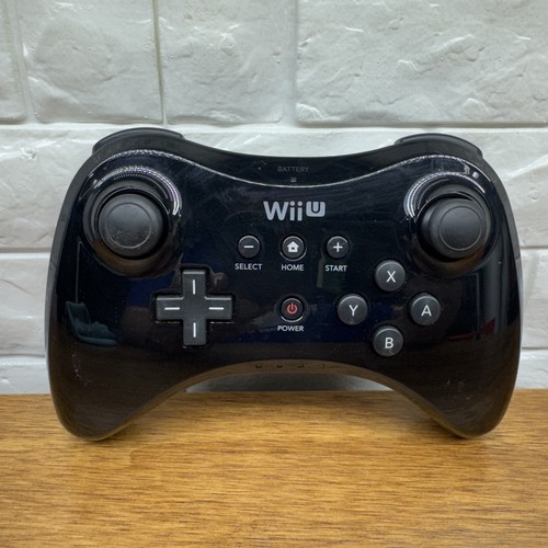 Nintendo wii pro controller - u,